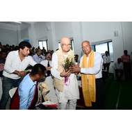 Felicitating Dignitaries