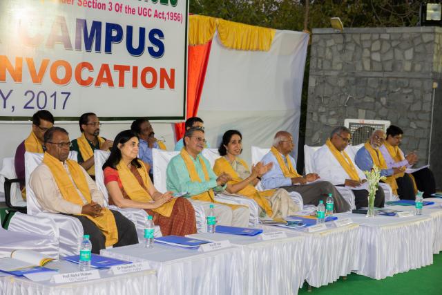 11th convocation satge photograph