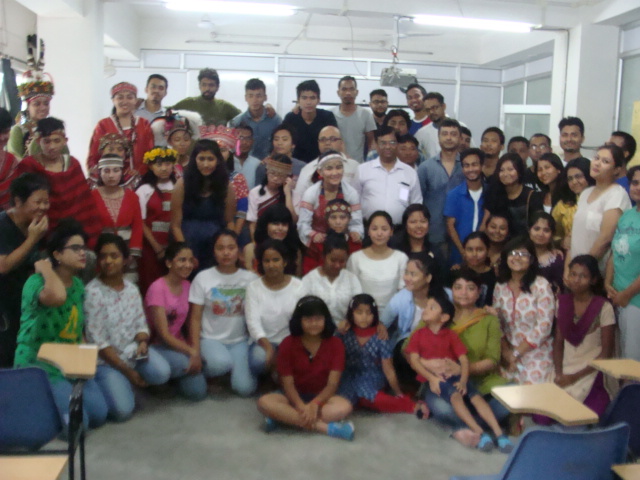 Visit of Students from Taiwan University